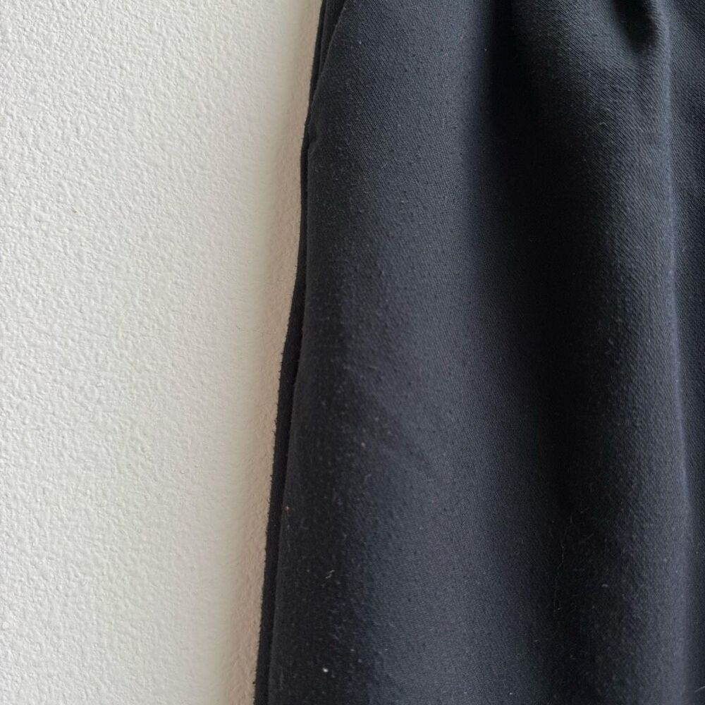 ✨$5/$25 Abercrombie & Fitch Black Wide Straight Leg Trouser Pants Size 27/4 LONG - Picture 4 of 11